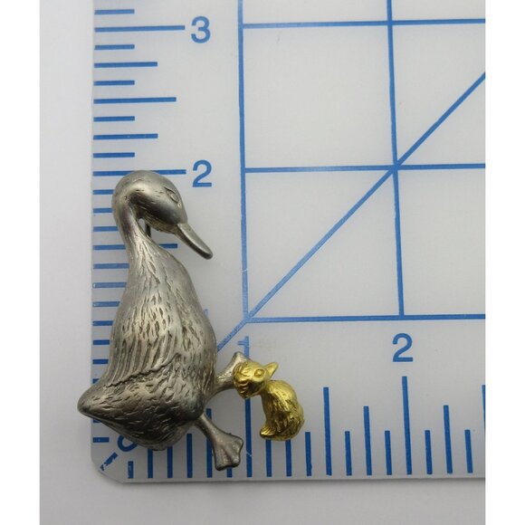 Vintage Pewter Mother Duck With Trembler Gold Tone Duckling Pin Brooch 2" - Picture 3 of 6